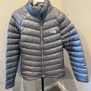 The North Face Women’s XL Gray Puffer Jacket